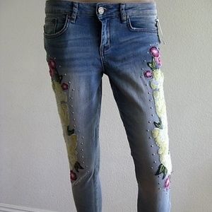 William Rast SUMMER DANCE Ankle Skinny Jean